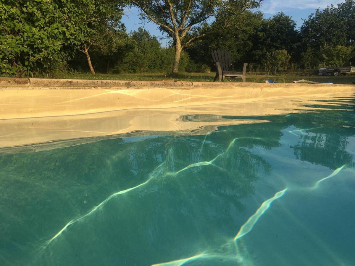 Maison Perigord Vert Piscine Et Spa La Roche-Chalais Экстерьер фото