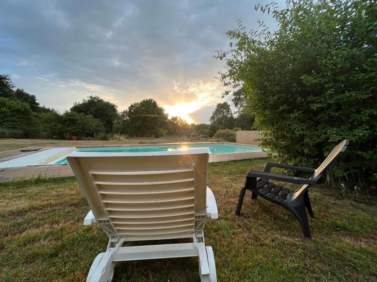 Maison Perigord Vert Piscine Et Spa La Roche-Chalais Экстерьер фото